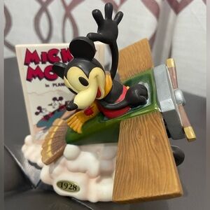 Disney Vintage Mickey Mouse in plane crazy 1928 figurine